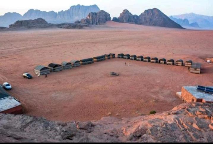 瓦迪拉姆 Bedouin Adventure & Tours酒店 外观 照片